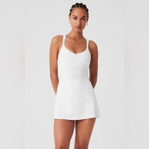 NWOT Alo Yoga AloSoft Showcase Dress in White